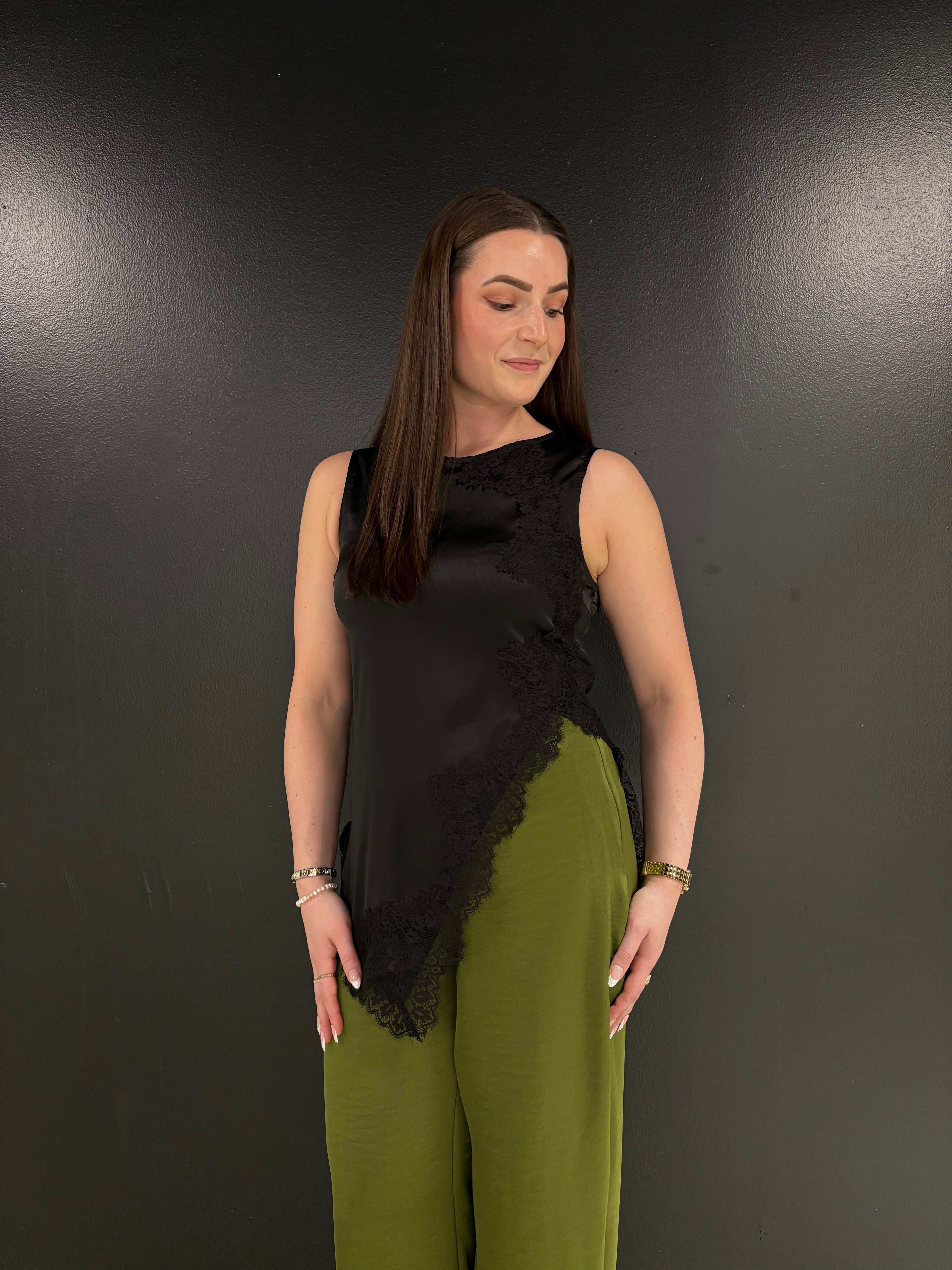 PCOLLI Top - Black
